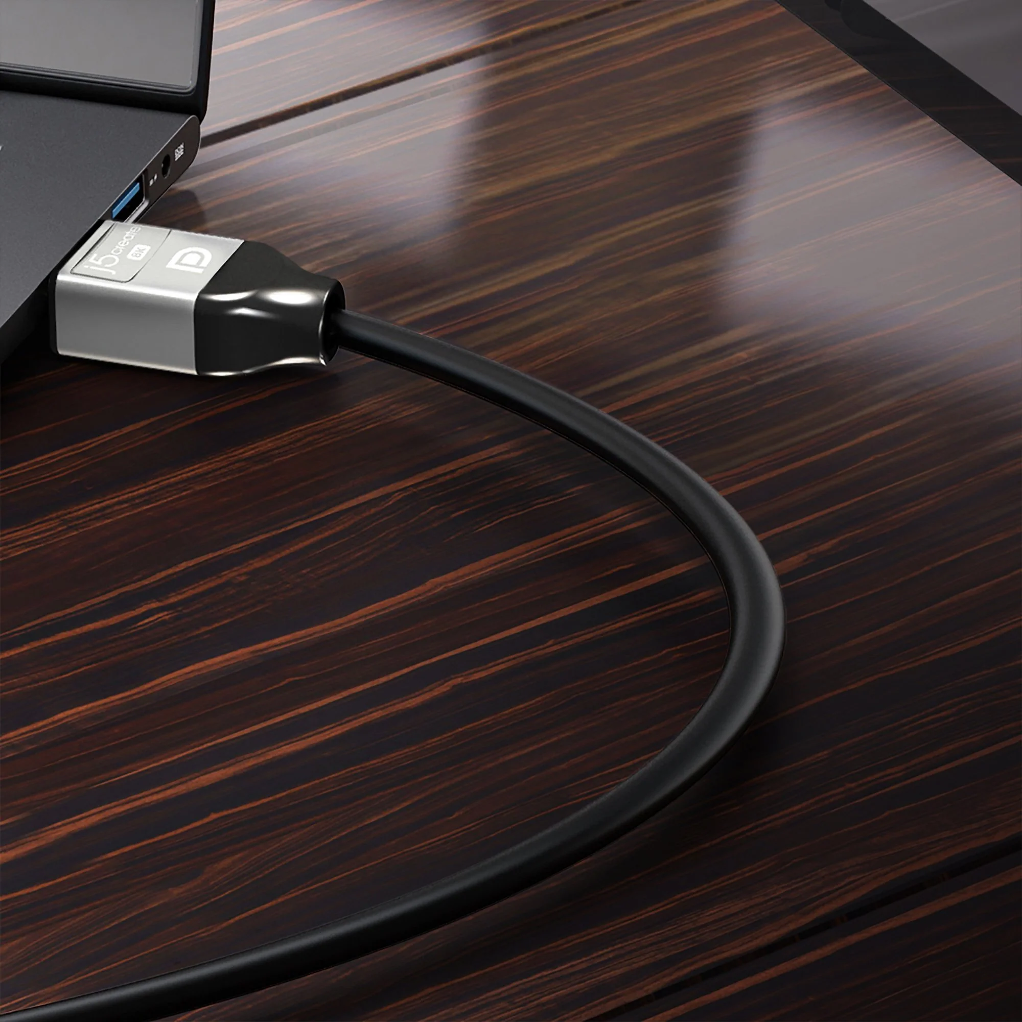 8K DisplayPort™ Cable - Image 4