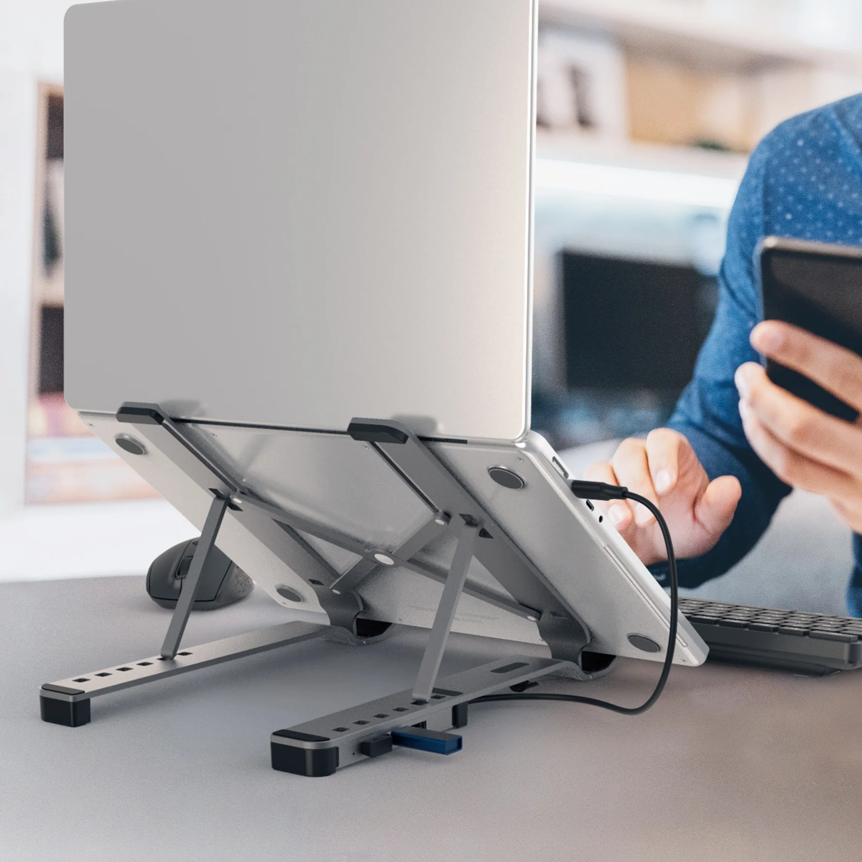 Laptop Stand with USB™ 4-Port Hub - Image 5